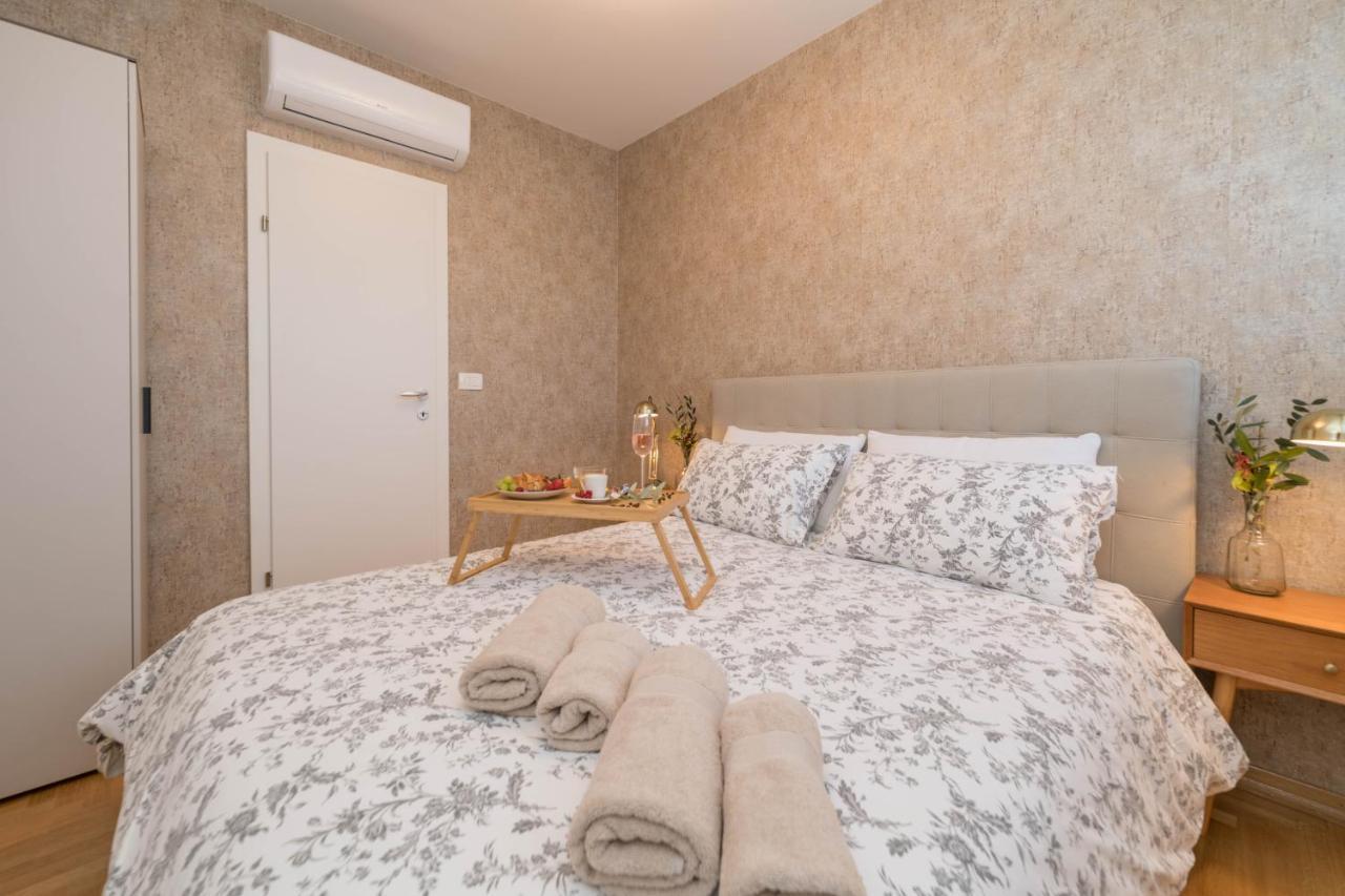 Apt Gioan Novigrad, 500M To Sea, Private Heated Jacuzzi, Bbq, Private Parking Novigrad  Exterior photo